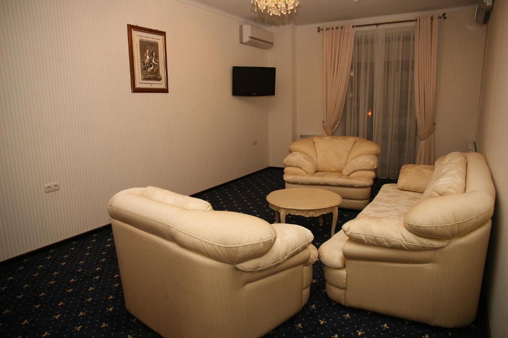 Kleopatra VIP hotel Kamianets-Podilskyi Habitación foto